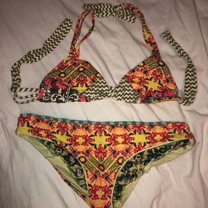 MAAJI reversible bikini *bottoms only*